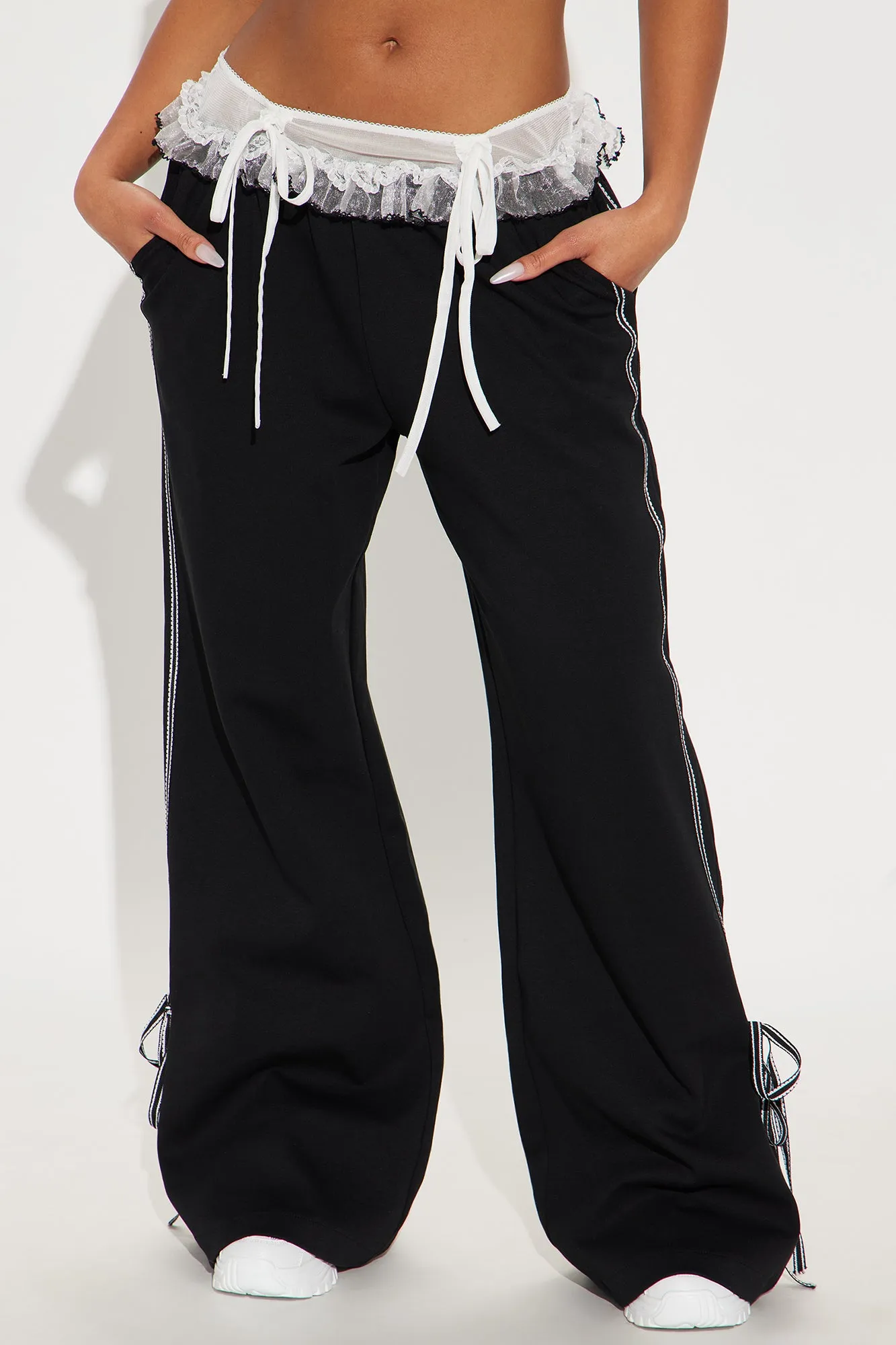 Akira Track Pant - Black