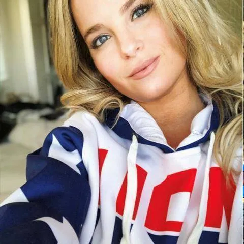 America #1 - Tundra Hoodie
