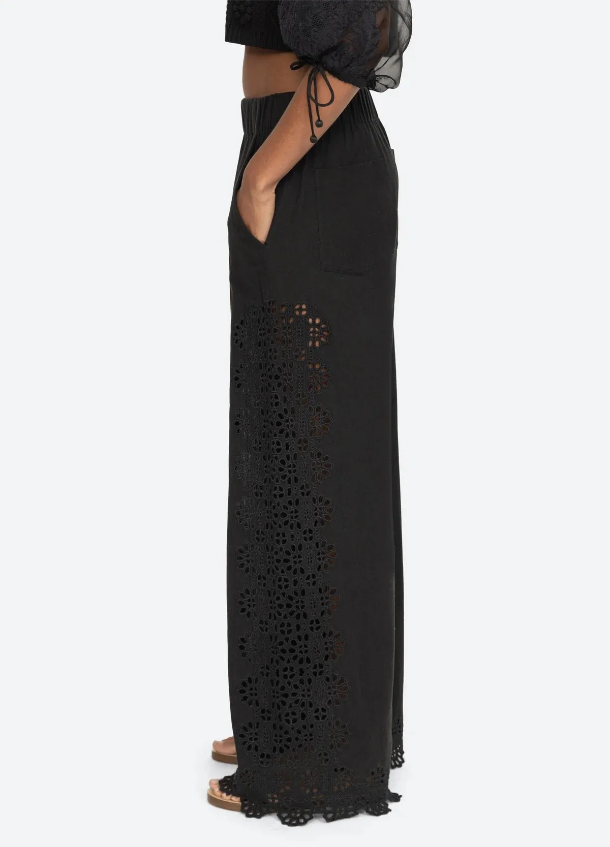 Edith Embroidery Pants