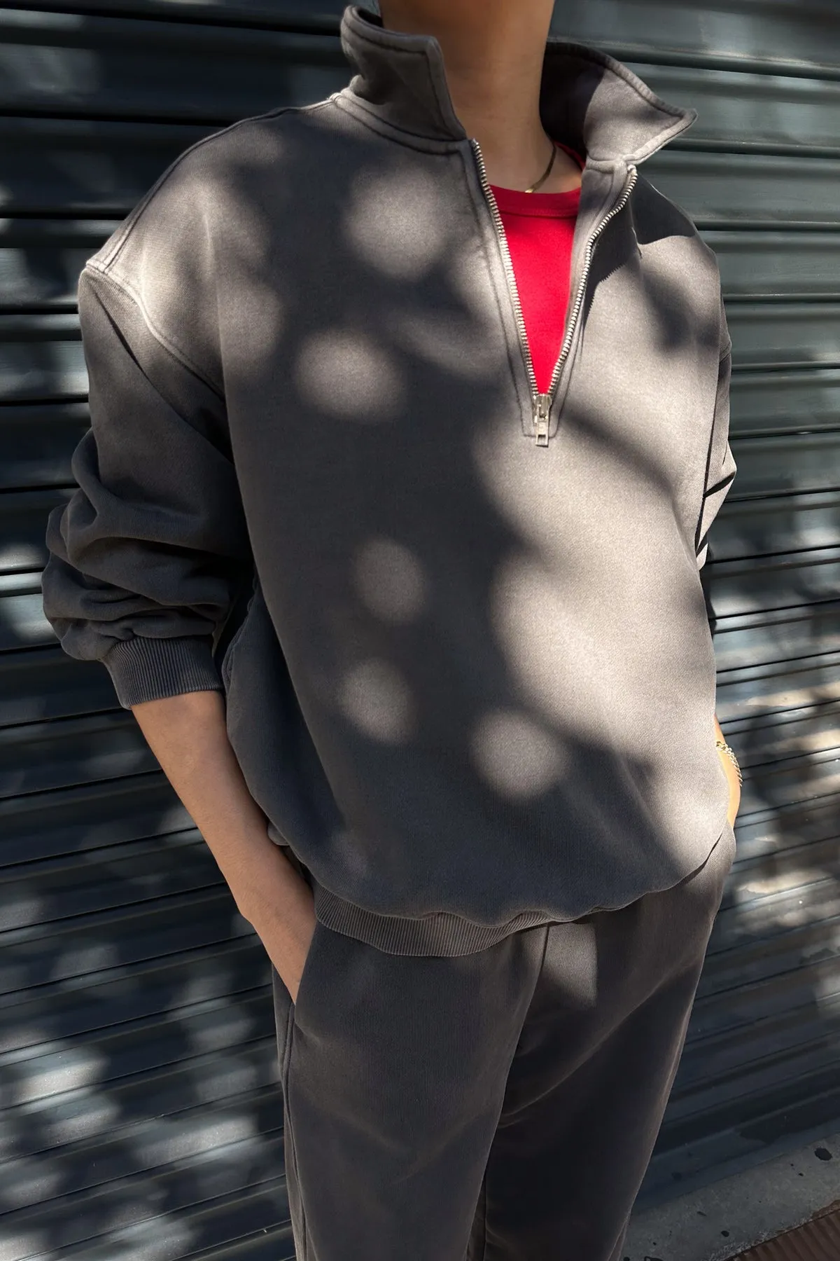 French Terry Noah Top in Coal | Le Bon Shoppe