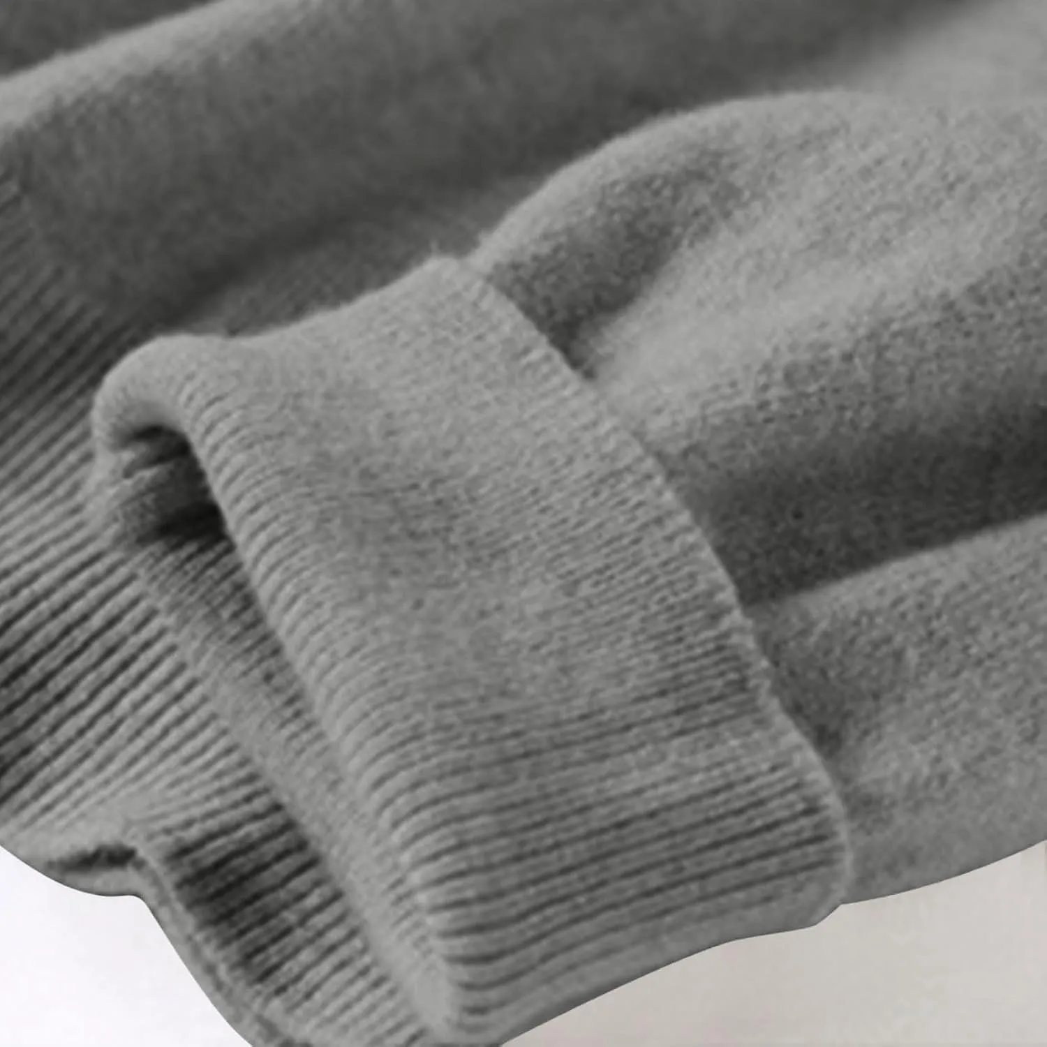 Gumipy Women Cashmere Sweater Crewneck Long Sleeve Oversized Sweaters Soft Knit Cashmere Sweaters Trendy Tunic Sweaters