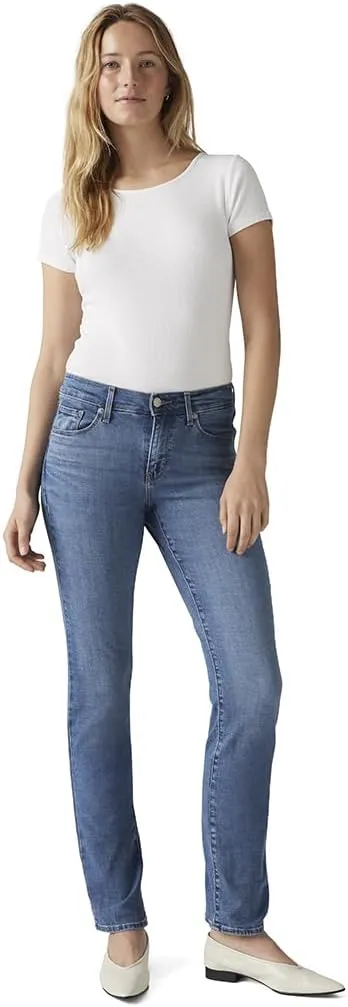 Levi's Women's Classic Straight Jeans