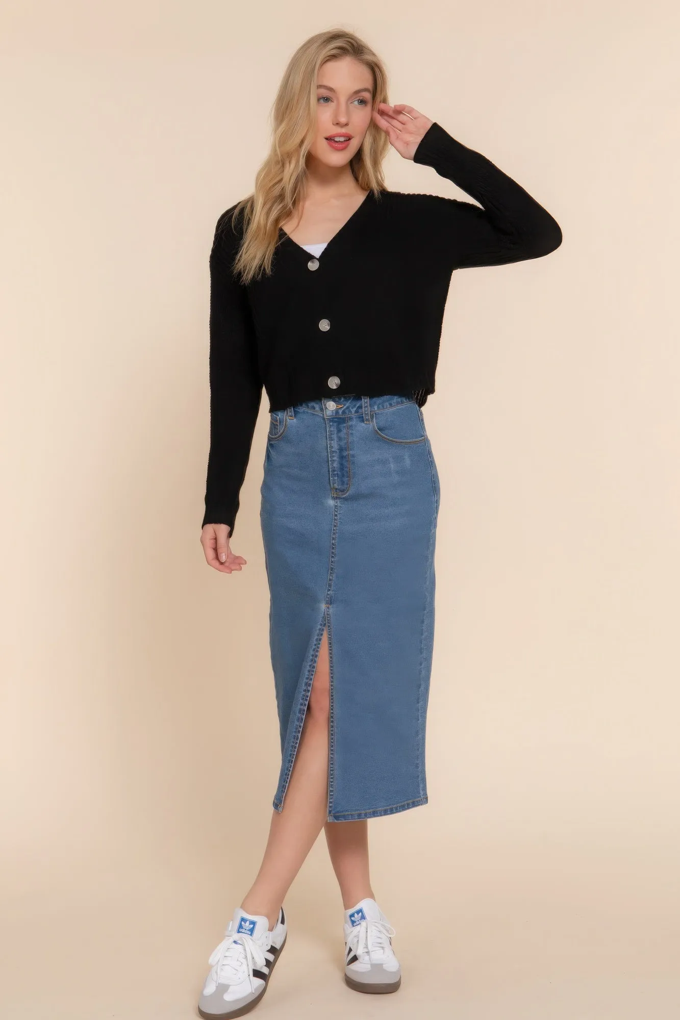 Long sleeve v-neck cardigan