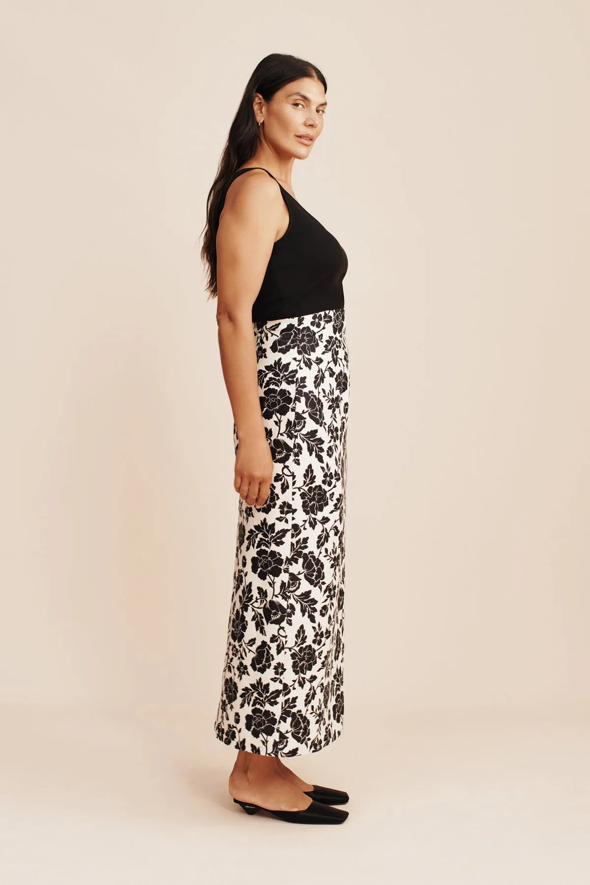 ROMEO SKIRT - NOIR BLOOM