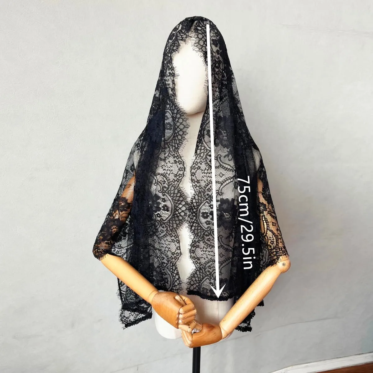 Spanish Lace Mantilla Veil, Vintage Inspired Infinity Shape, Triangle Head Covering