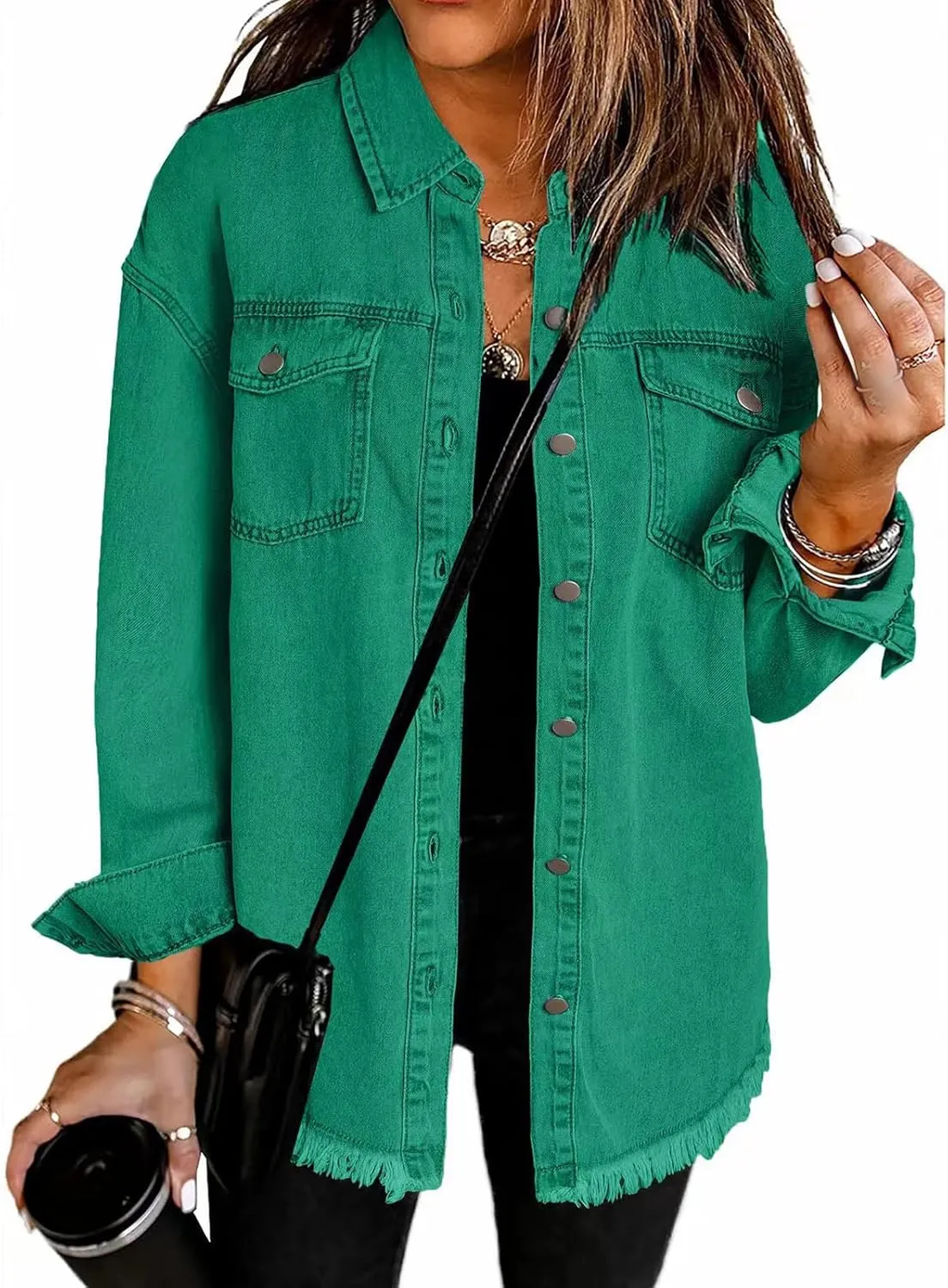 Women's Denim Jackets Oversized Button Down Frayed Hem Shacket Long Sleeve Pockets Denim Jean Jacket Fall Spring