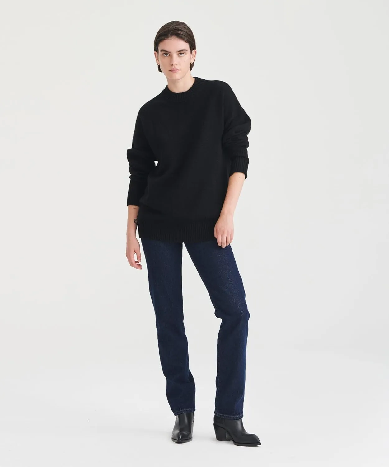Womens Luxe Cashmere Oversized Crewneck Sweater
